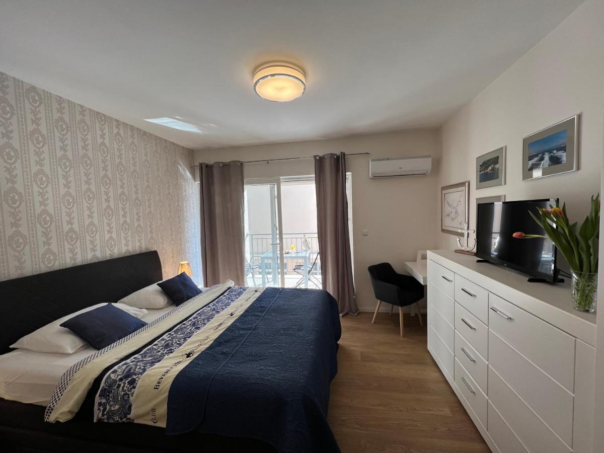 Studio Apartment Marina Mel Novi Vinodolski Eksteriør bilde