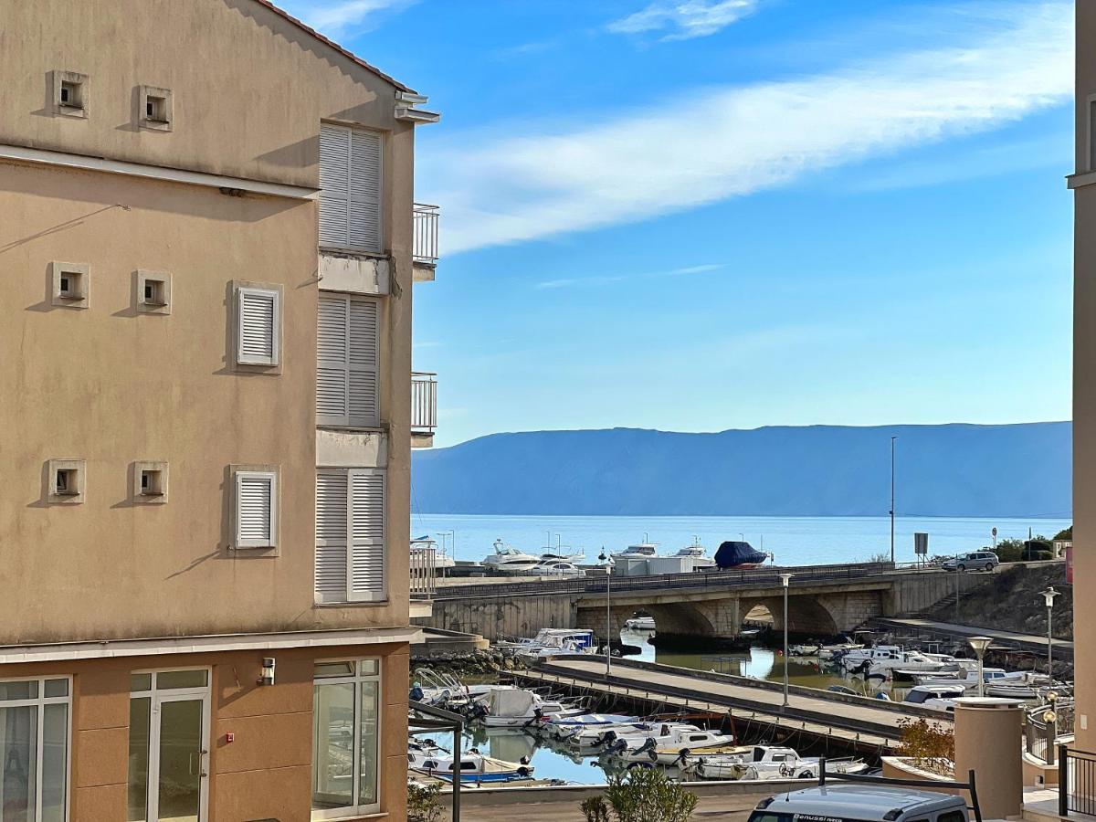 Studio Apartment Marina Mel Novi Vinodolski Eksteriør bilde