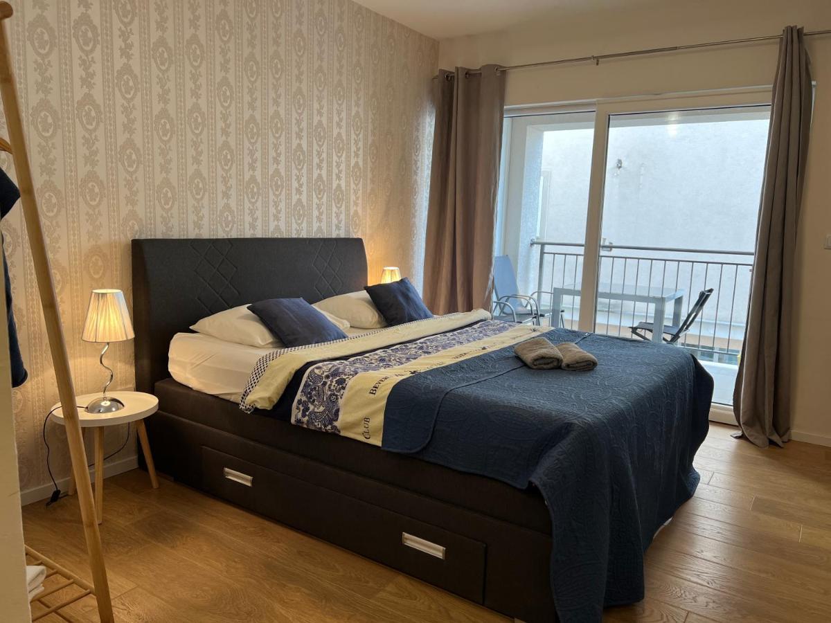 Studio Apartment Marina Mel Novi Vinodolski Eksteriør bilde